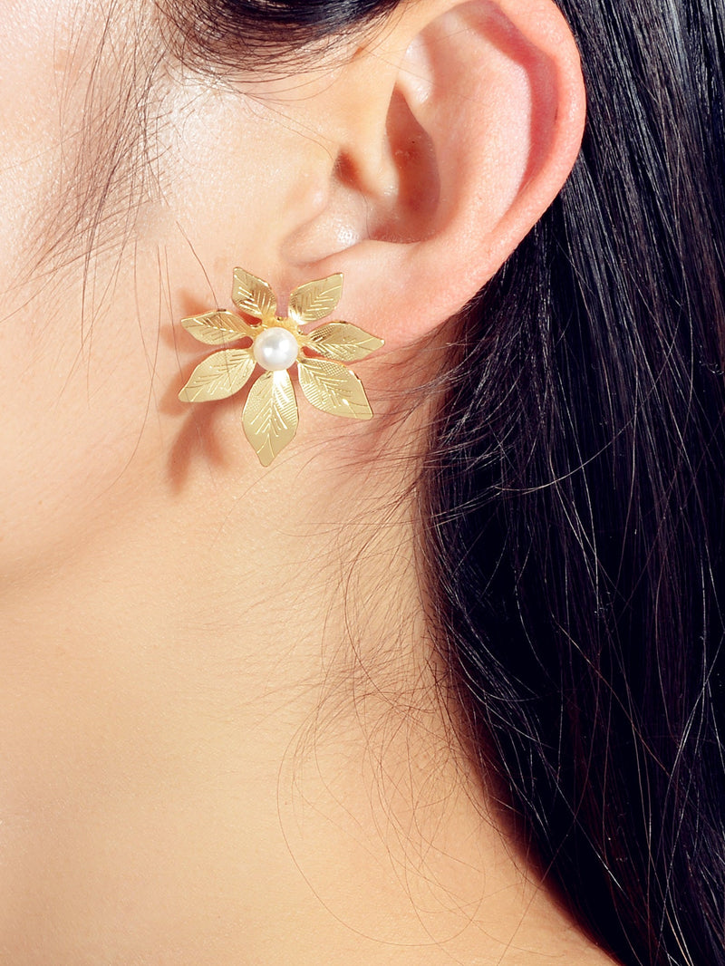 Fashion Pearl Decoration Gold Silver Leaf Hypoallergenic Stud Pierced Earrings